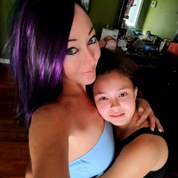 Meet your Posher, Robin - Picture 5 of 16